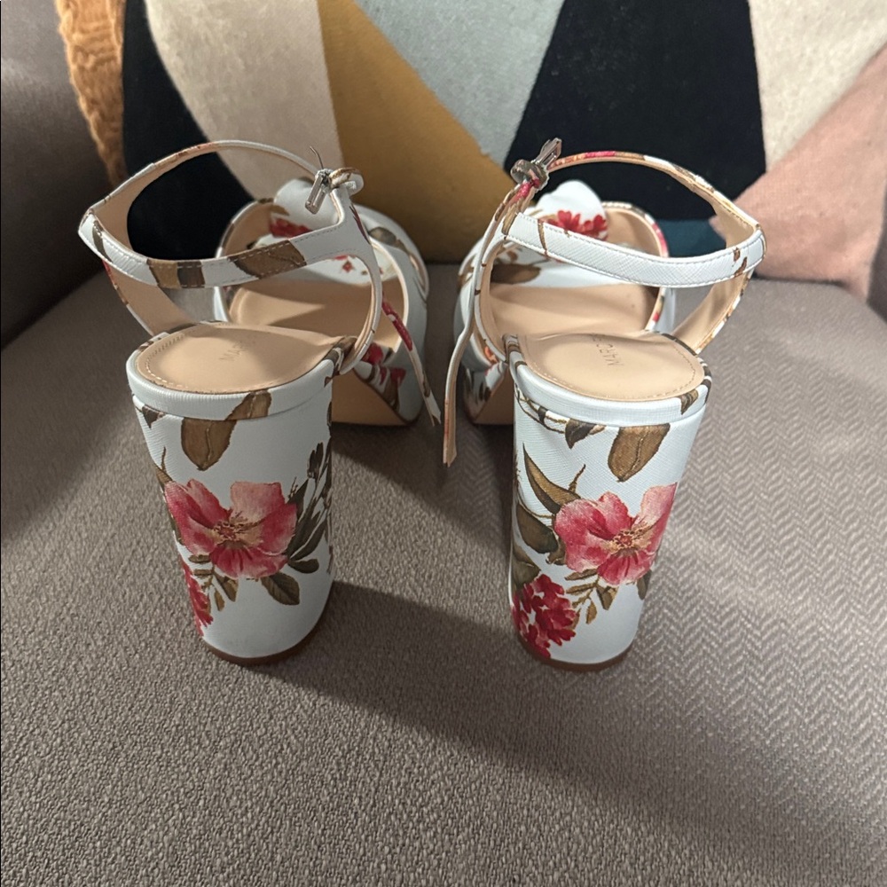Marc Fisher blue and Red Floral Platform Sandals - Picture 4 of 5